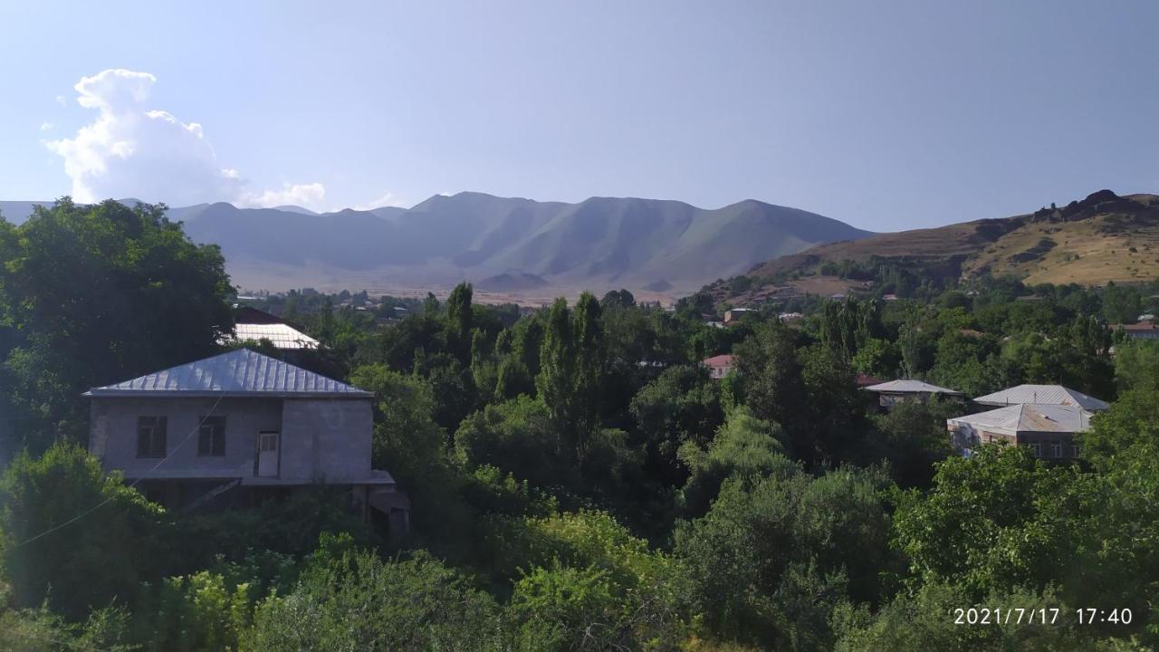 Verishen Guest House B&B Goris Εξωτερικό φωτογραφία