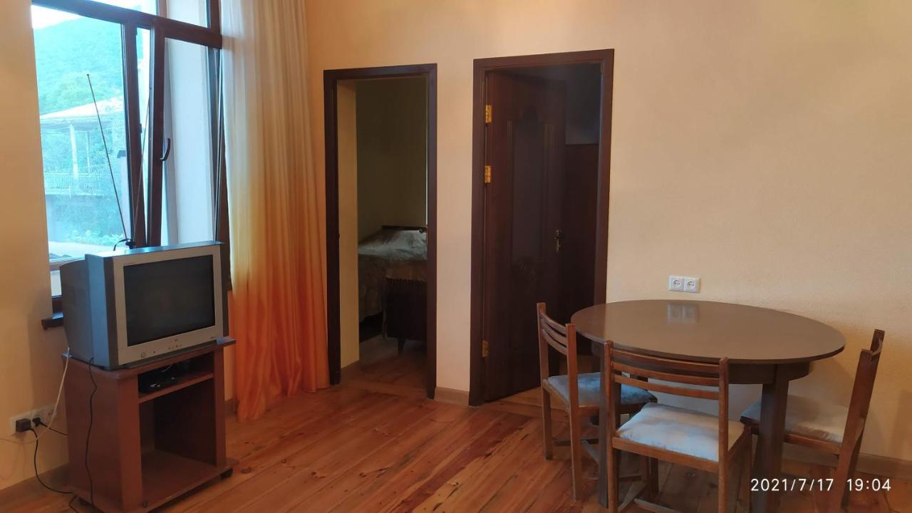 Verishen Guest House B&B Goris Εξωτερικό φωτογραφία