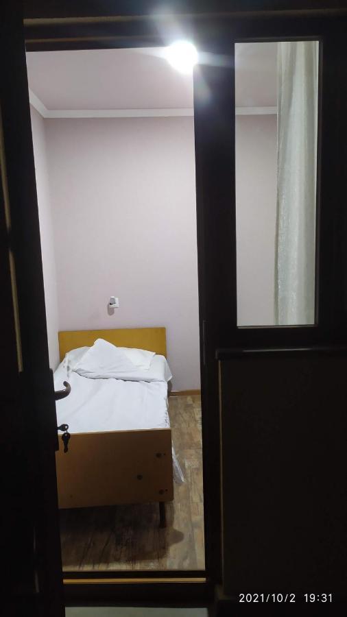 Verishen Guest House B&B Goris Εξωτερικό φωτογραφία